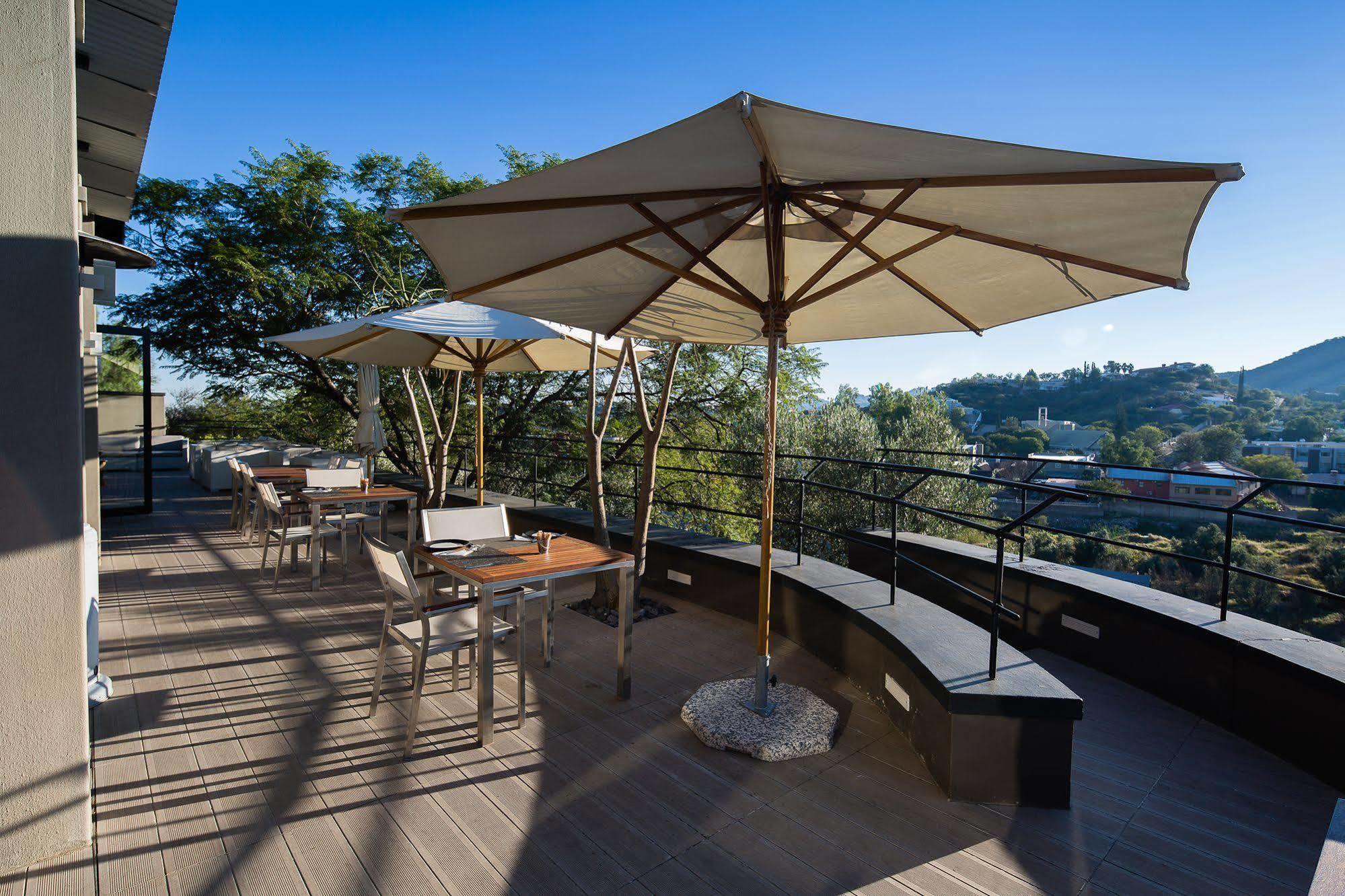 The Olive Exclusive All-Suite Hotel Windhuk Zewnętrze zdjęcie